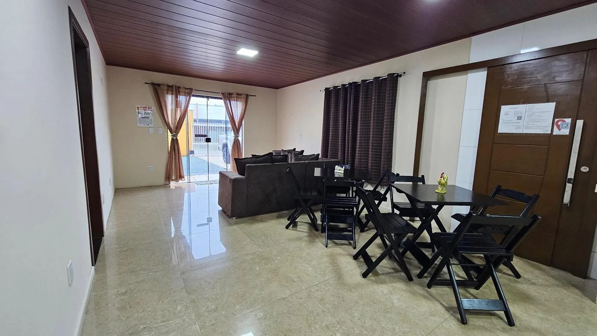 Quarto em Acomodações Particulares Hospedagem Costa Bnu - Plus Blumenau
