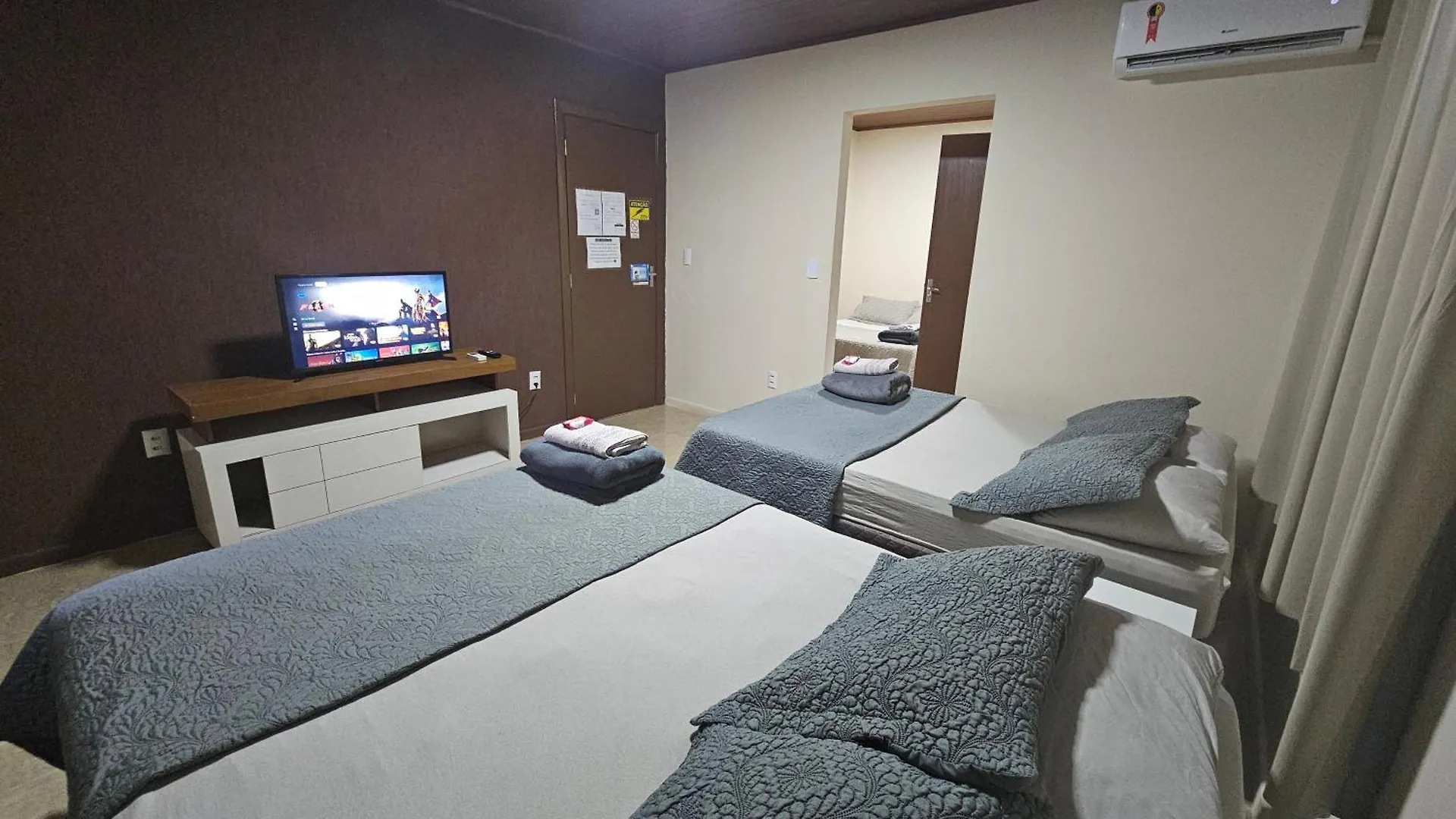 Hospedagem Costa Bnu - Plus Blumenau 0*,  Brasil
