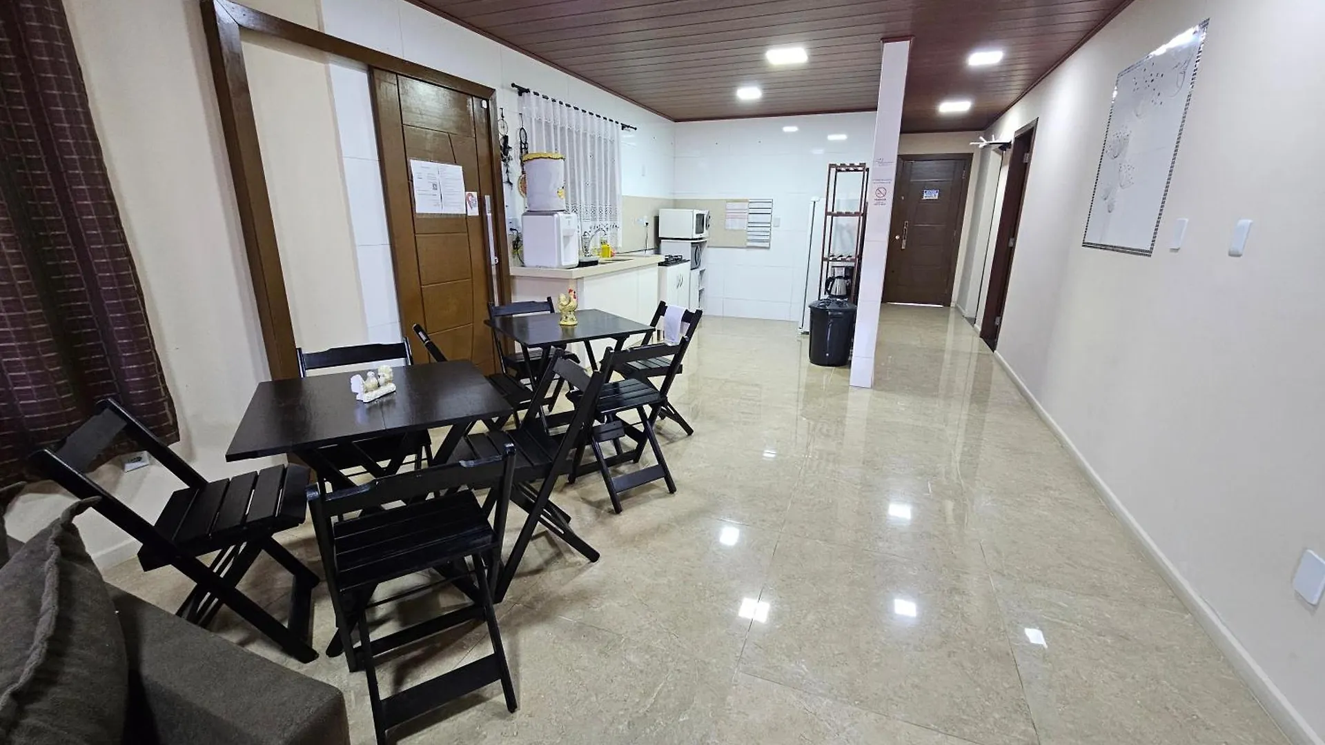 Quarto em Acomodações Particulares Hospedagem Costa Bnu - Plus Blumenau Brasil